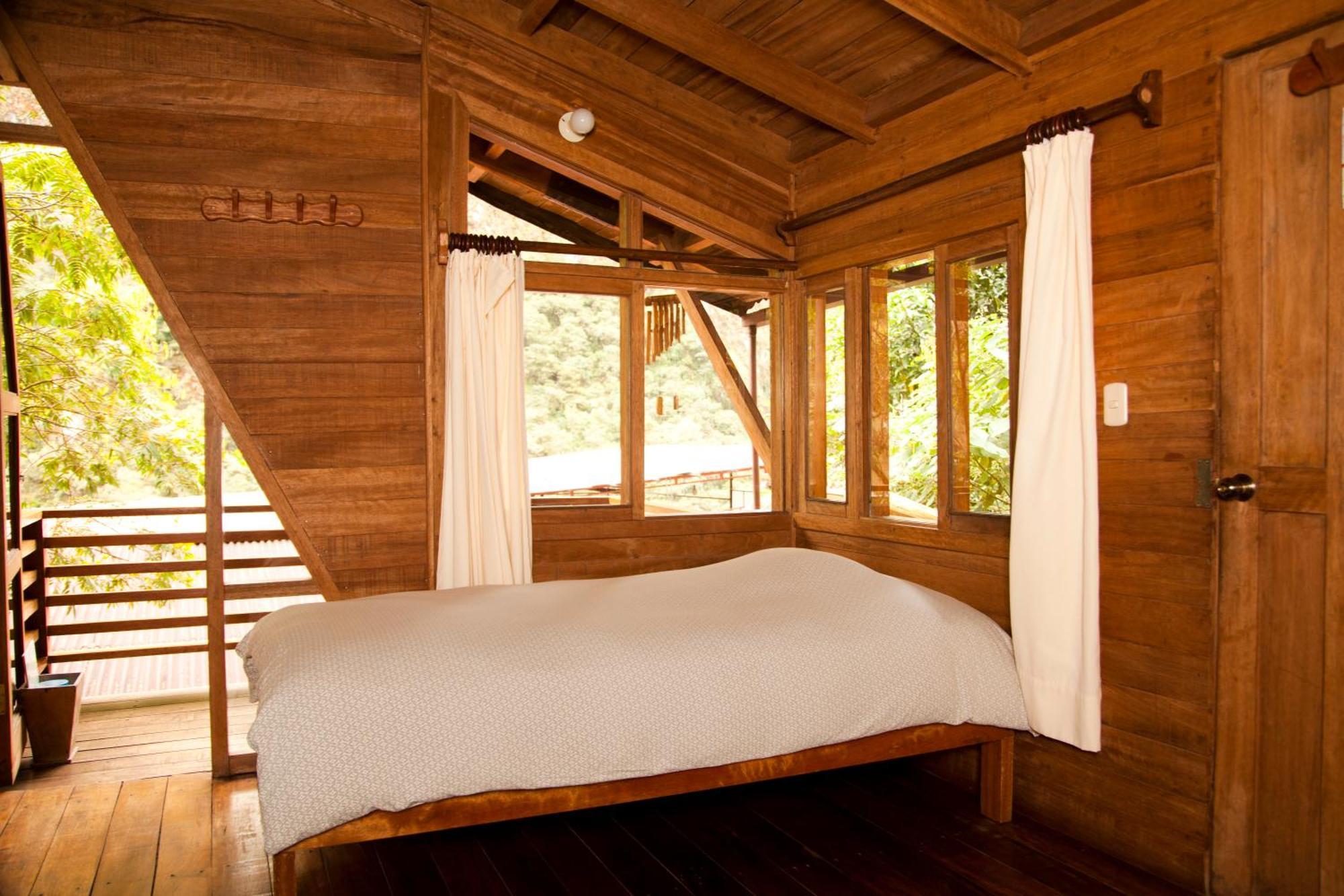 Tree House Lodge Machu Picchu Esterno foto