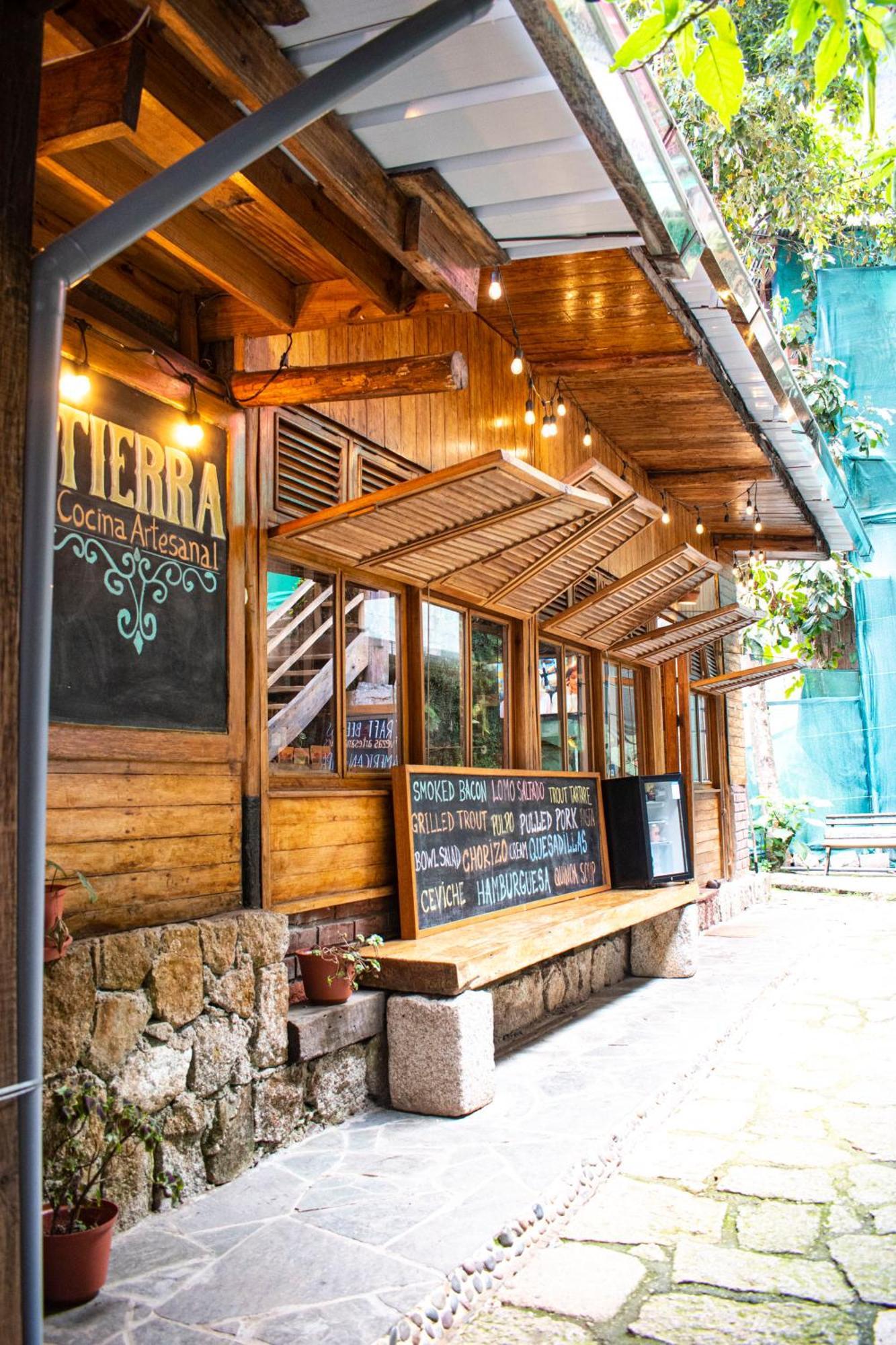 Tree House Lodge Machu Picchu Esterno foto
