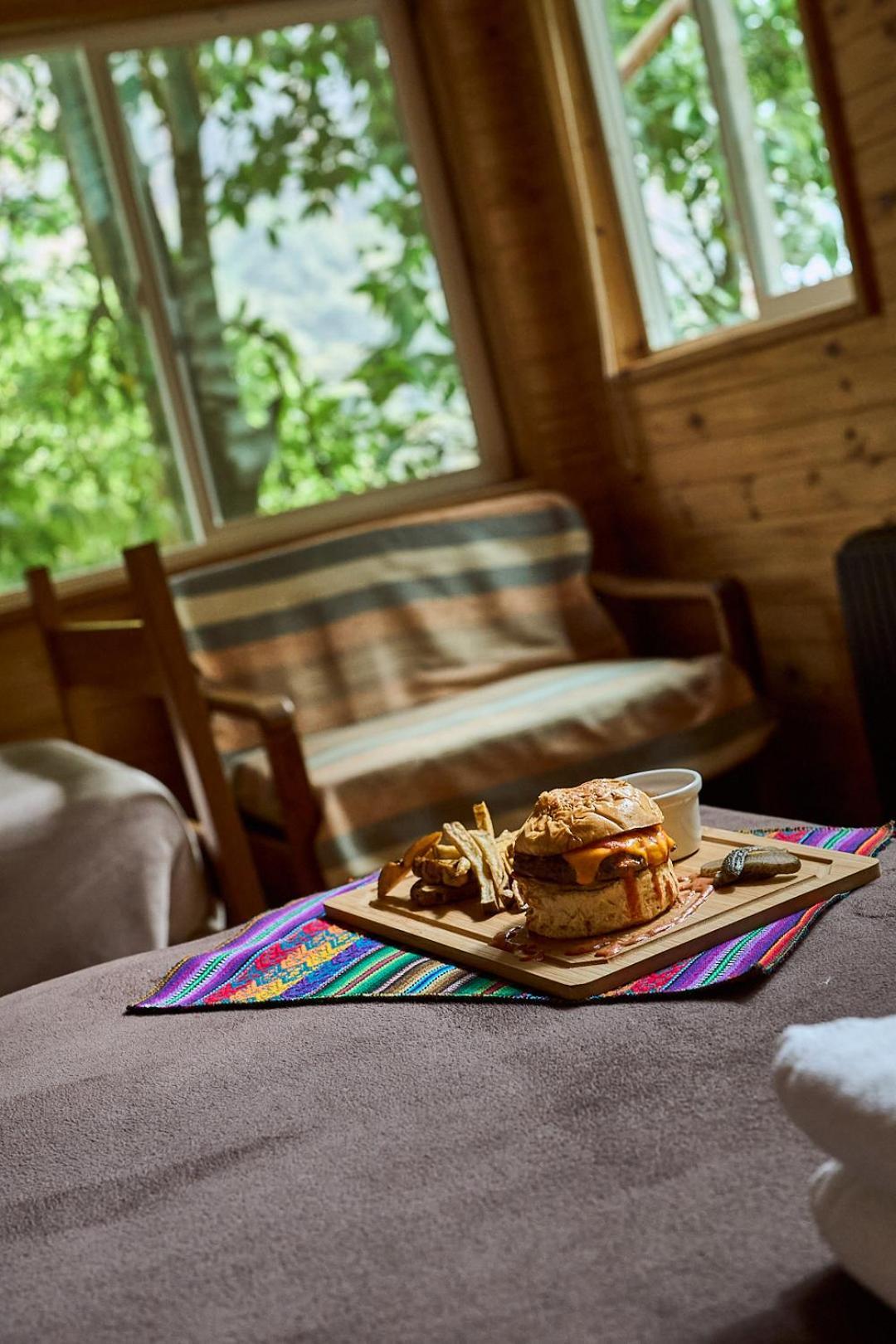 Tree House Lodge Machu Picchu Esterno foto